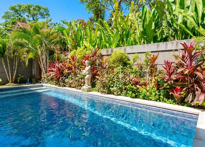 3 Bedroom Mawar Walk To