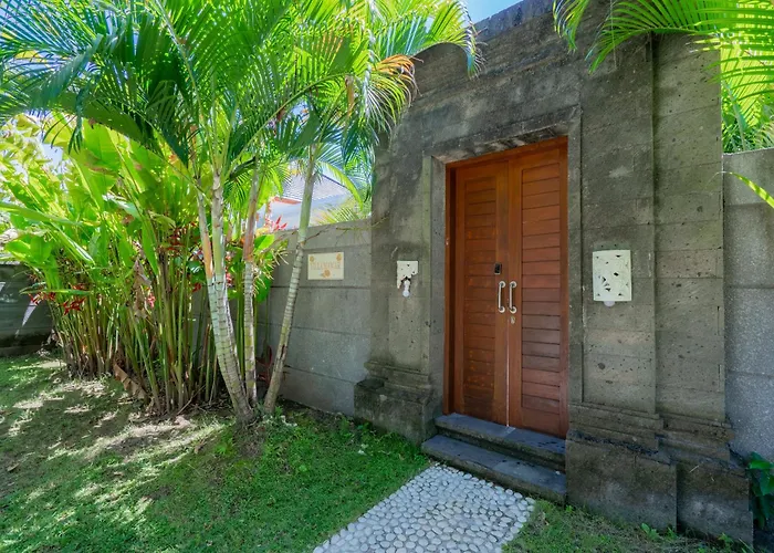 3 Bedroom Mawar Walk To 别墅 *