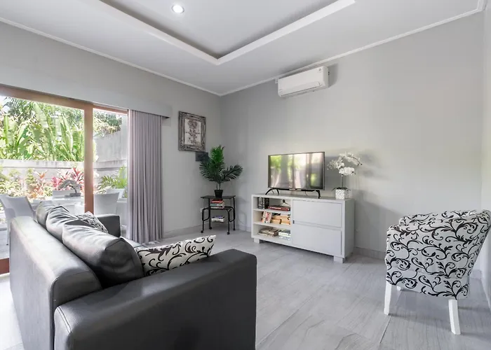 别墅 3 Bedroom Mawar Walk To